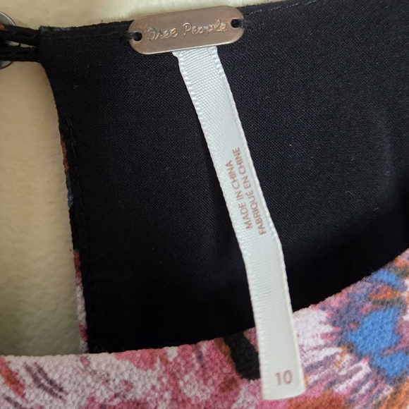 Free People | Boho Black Pink Floral Flutterby Pleated Mini Dress Size 10 - Picture 6 of 10